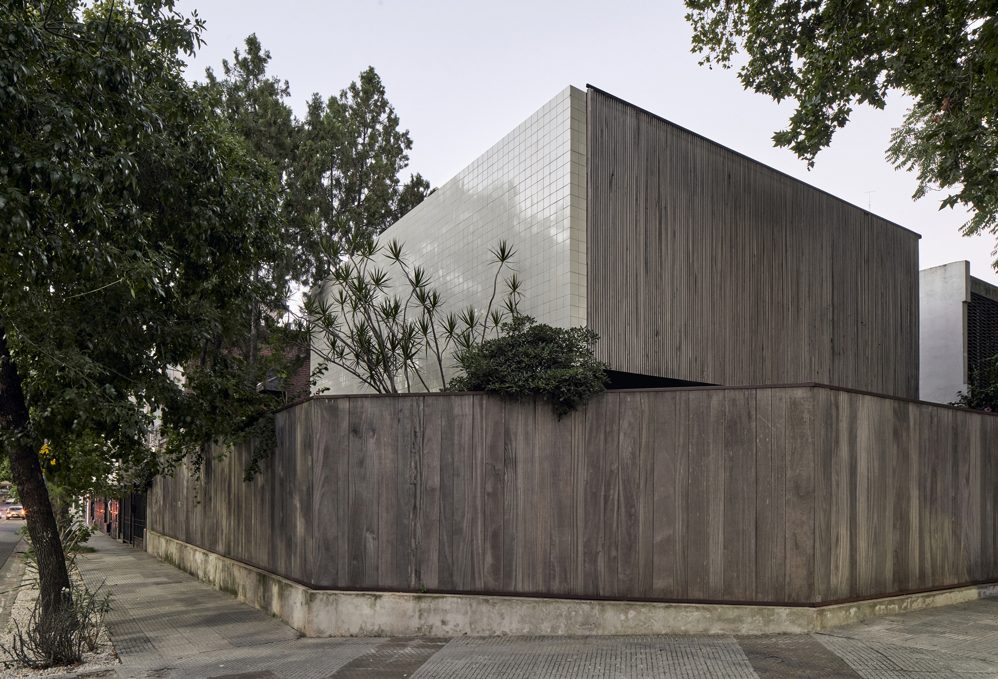 门多萨宅邸丨阿根廷布宜诺斯艾利斯丨La Base Studio-8