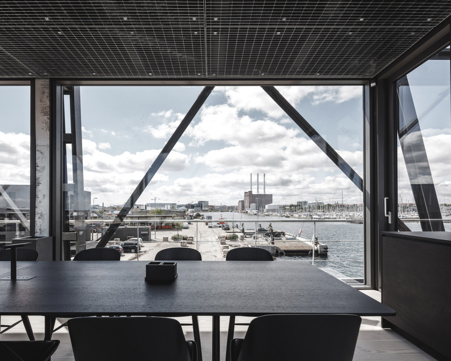 好赞!港口起重机改造为奢侈酒店:THE KRANE,哥本哈根 / Arcgency -46