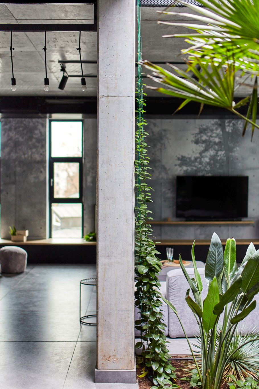 罗马尼亚顶层公寓工业风格设计案例-66