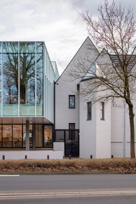 荷兰 GeldropMierlo 市政厅翻新丨Reset Architecture-38