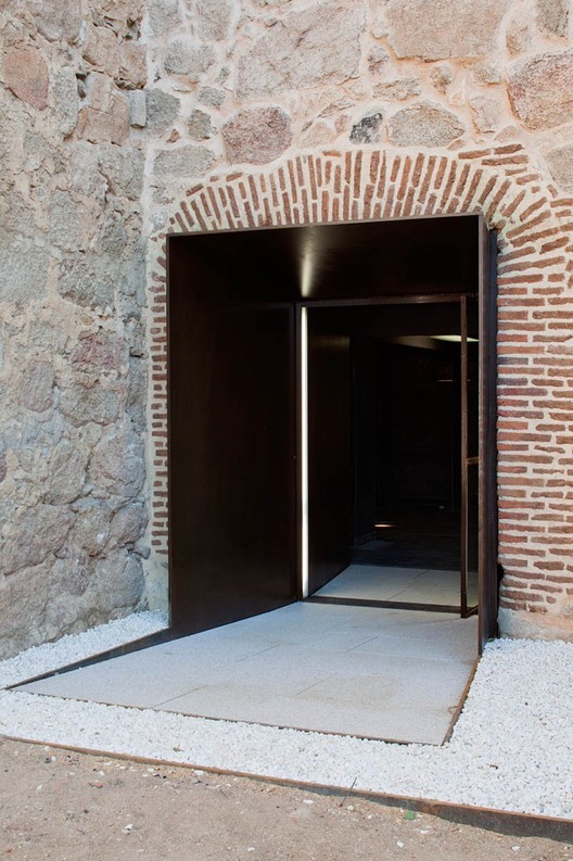 拉科拉塞拉城堡复兴 · 历史遗产的现代新生-39