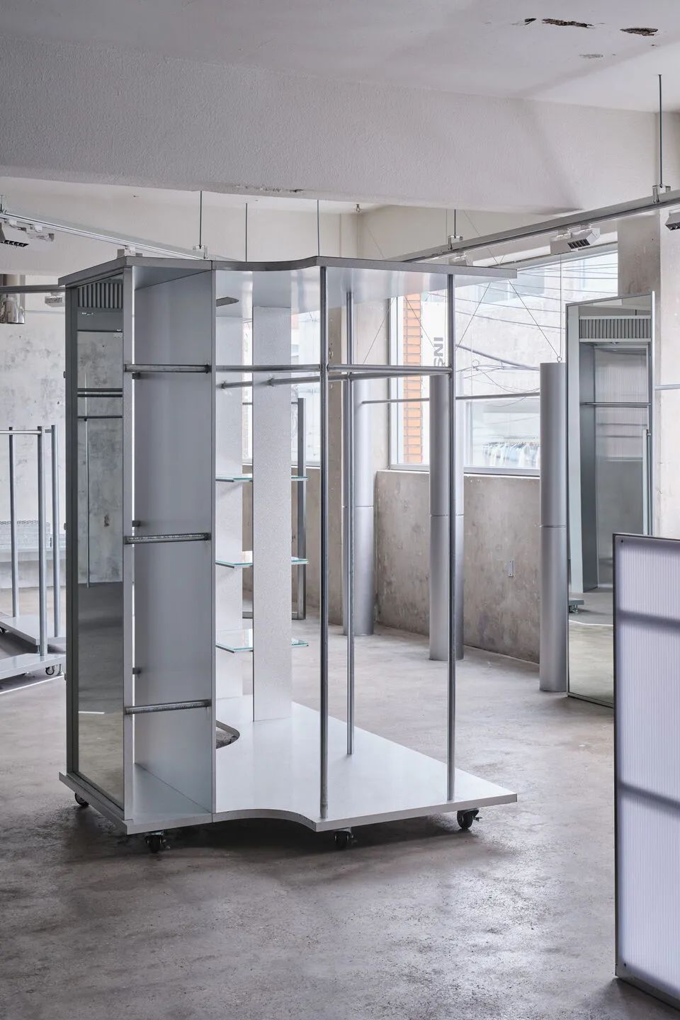 Insilence Seongsu服装展厅，韩国首尔-21