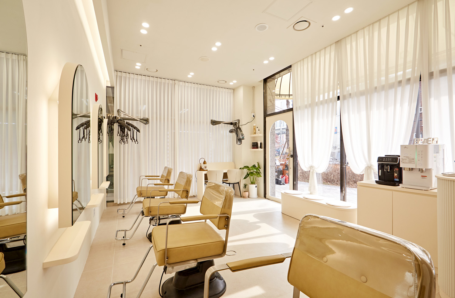 11 平极简美容室内设计，诠释现代美学-9