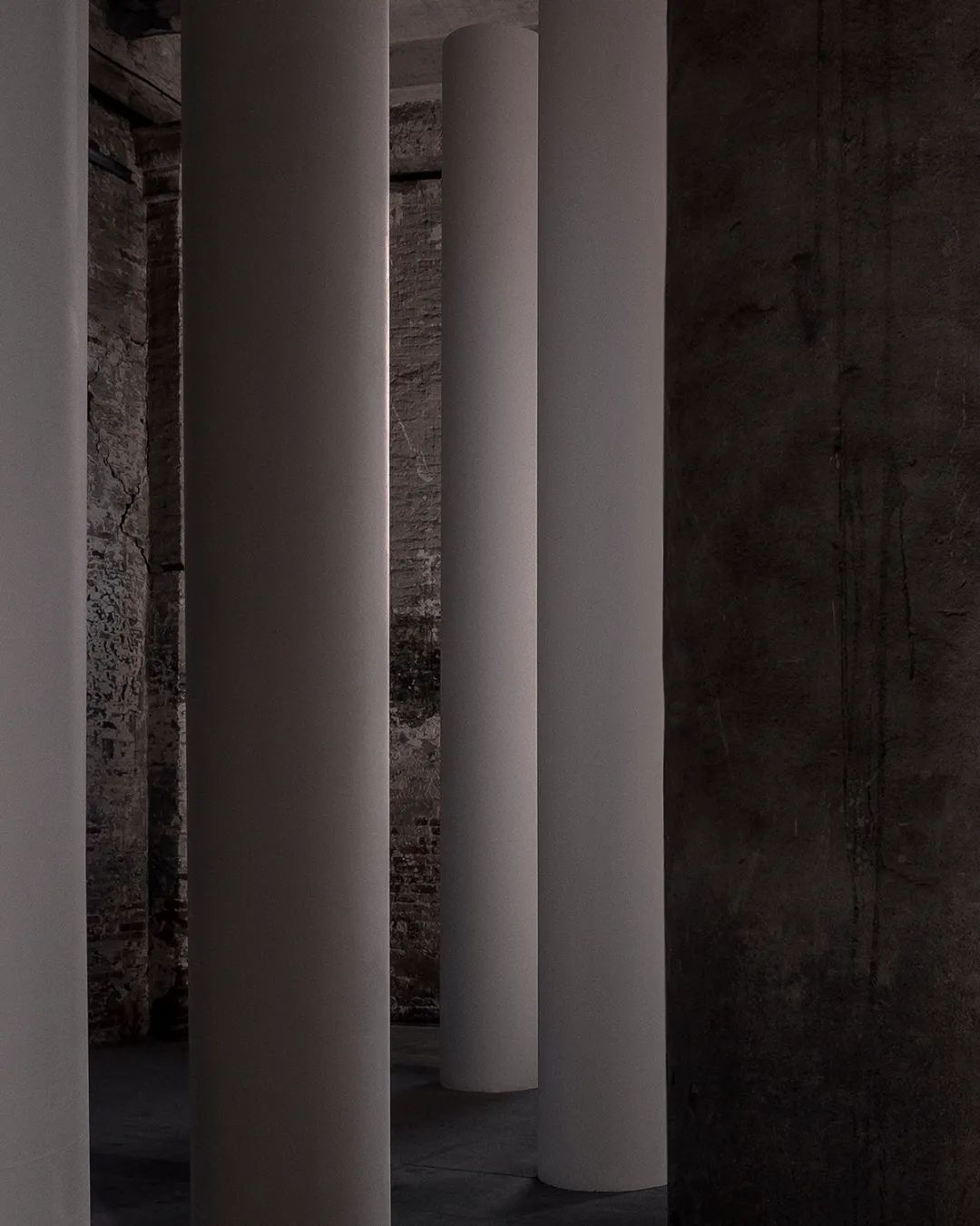 纯粹诗意 | Valerio Olgiati 的瑞士建筑哲学-9