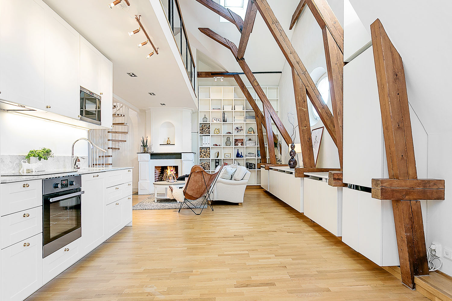 白色梦幻88平两居室公寓设计-6