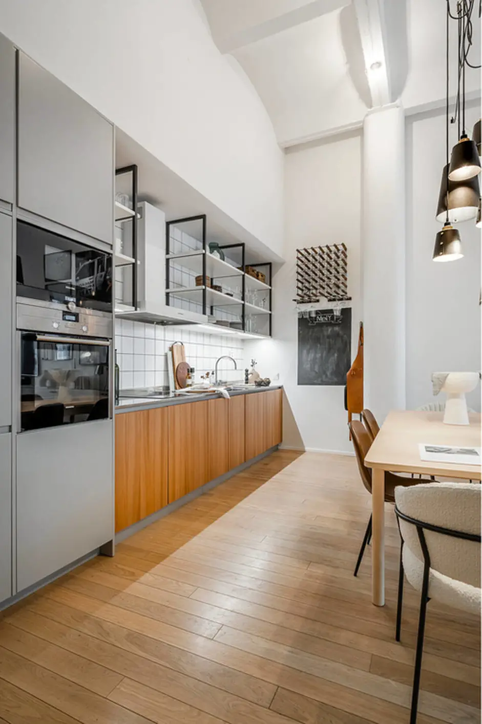 瑞典斯德哥尔摩舒适公寓设计-10