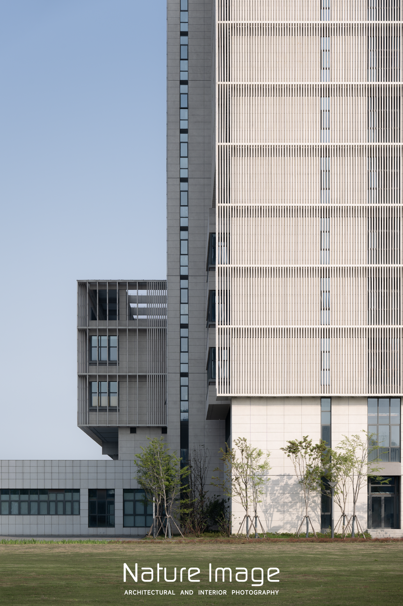 江南大学宜兴校区研究生院一号科研楼丨中国江苏丨华南理工大学建筑设计研究院-18