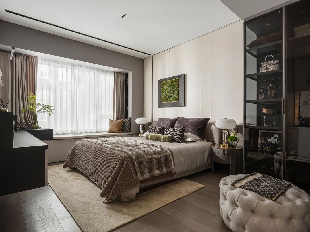 中天·翡丽雅境样板房项目丨中国乌鲁木齐丨杭州辉景室内设计有限公司(硬装),杭州美致家居设计有限公司(软装)-12