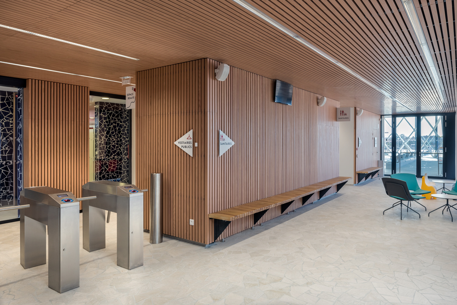 体育馆丨MultiplexeAquatique-48