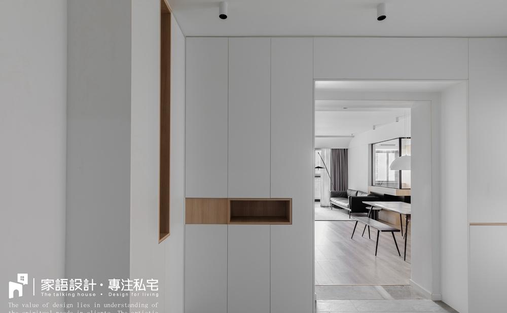 简约白木灰,打造城市中的宁静居所-0
