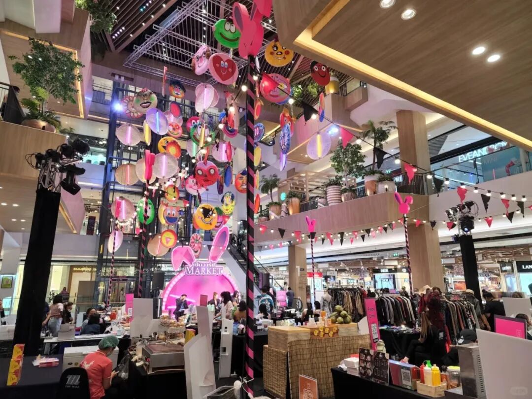 从“远郊盒子”到“生活主场”，聊聊在曼谷如何「低成本」做好社区型商业？｜和桥-68