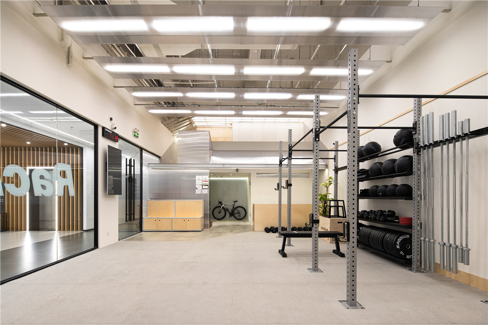 RacingRED骑行训练中心丨中国上海丨几平方建筑-17