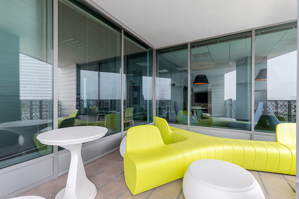 工作区工作室丨罗马尼亚布加勒斯特丨IT Company-10