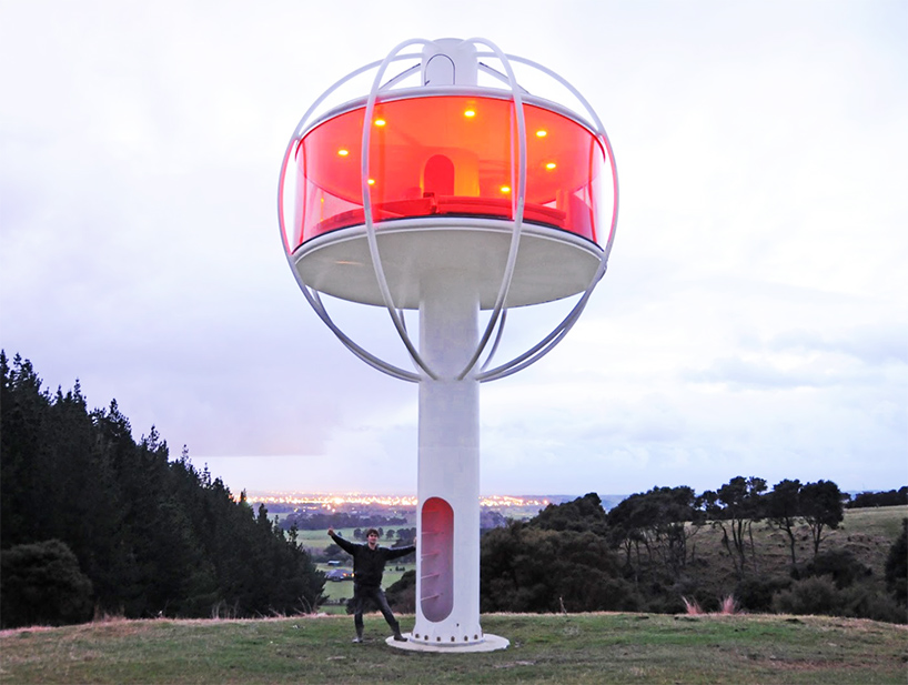 新西兰当地人建造炫酷的“空中球体”-0