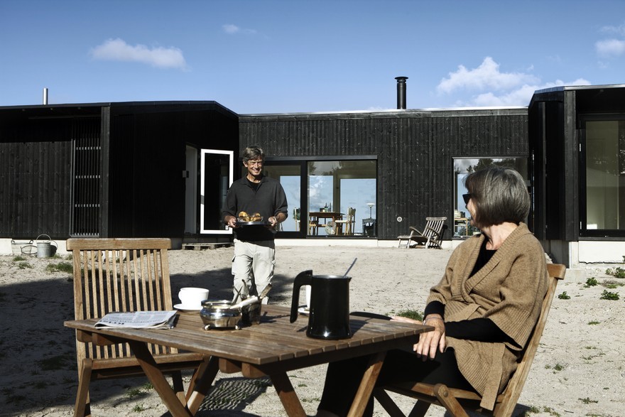 Modern Wooden House with Clean Lines and a Transparent Design-23