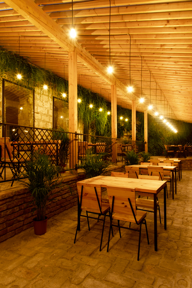 绿意盎然的酒窖餐厅-31