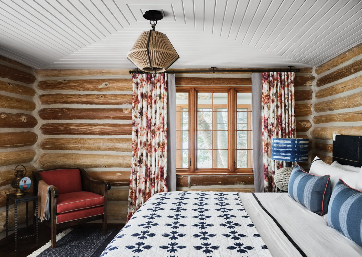 夏日度假胜地 · Michigan 湖海滨小木屋改造丨美国丨Jay Jeffers-28