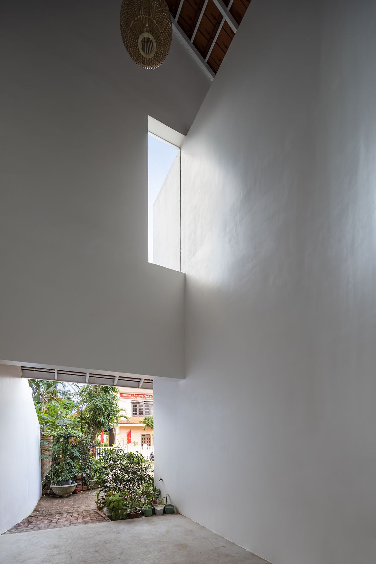 现代与传统交融的越南 Quảng Ngãi House-28