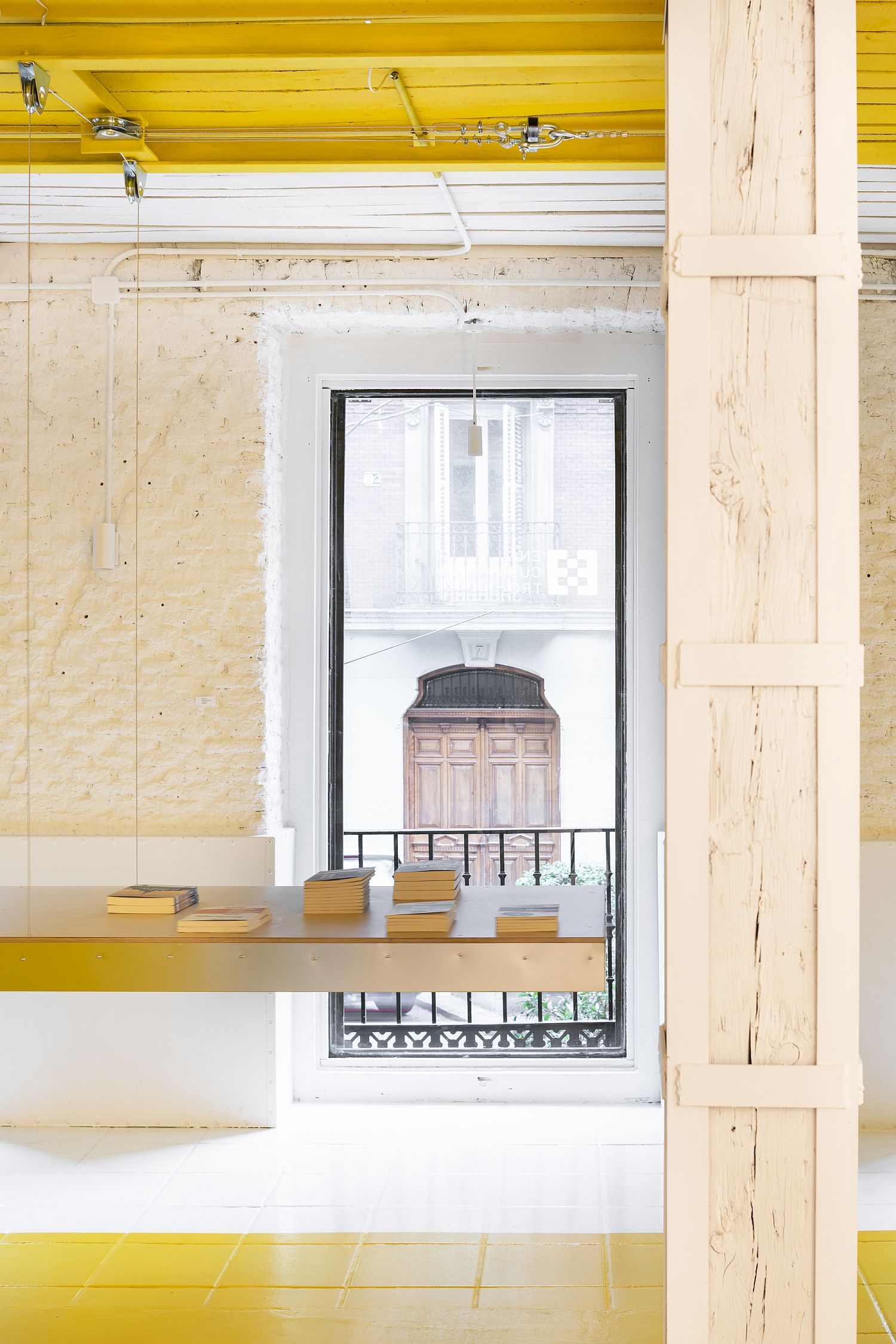 马德里某出版公司办公室会议空间丨西班牙马德里丨FRPO Rodriguez & Oriol-15