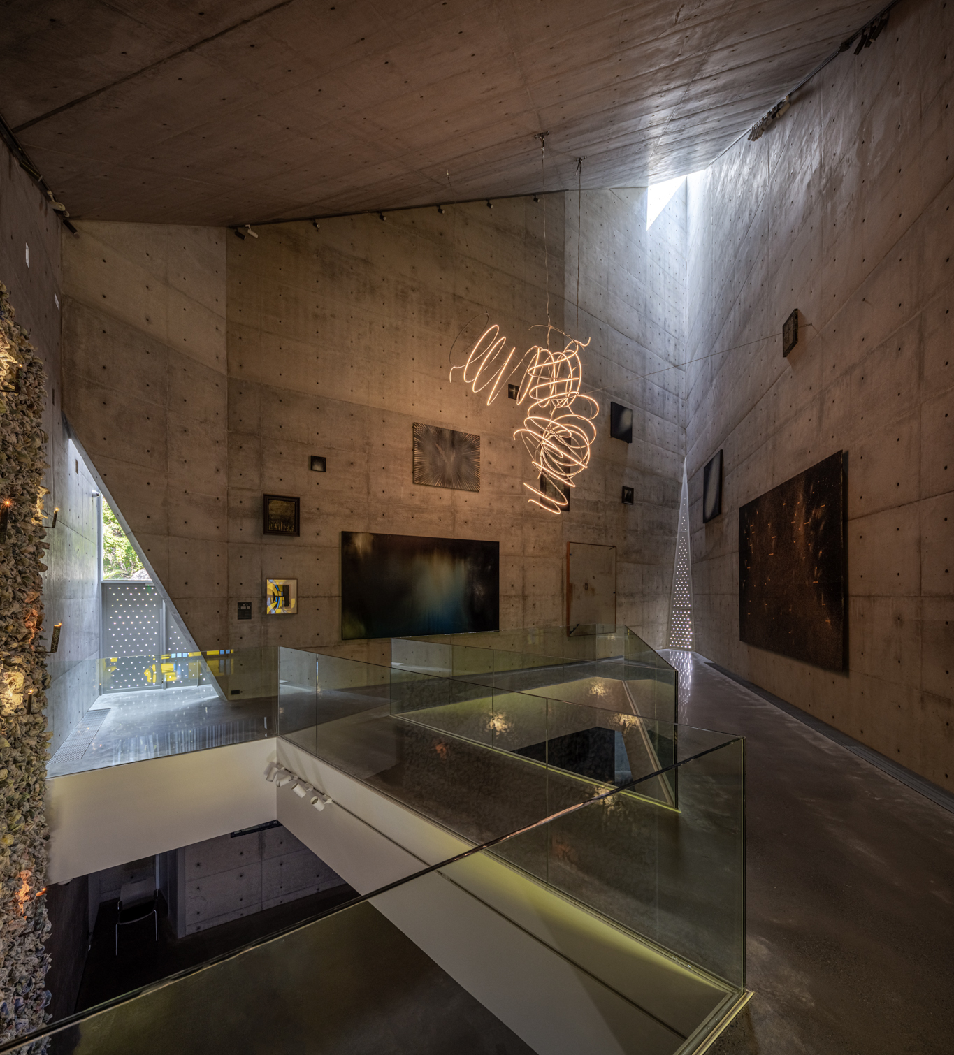Paul Chiang Art Center / Behet Bondzio Lin Architekten-49