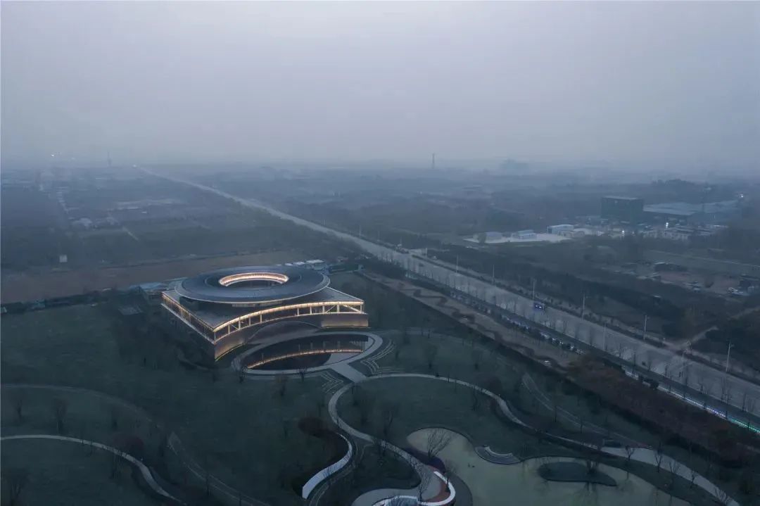 建业·蓝海郑风酒店综合体丨中国郑州丨上海日清建筑设计有限公司-13