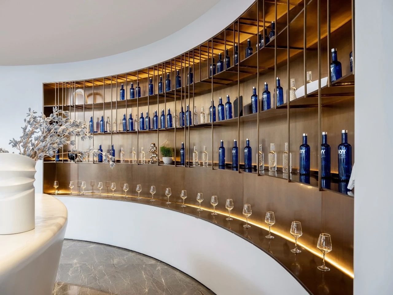 武汉越秀金融汇售楼处丨中国武汉丨JV DESIGN 深圳维捷设计-20