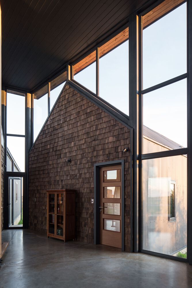 智利 Totoral House | 木质乡村别墅的现代演绎-34