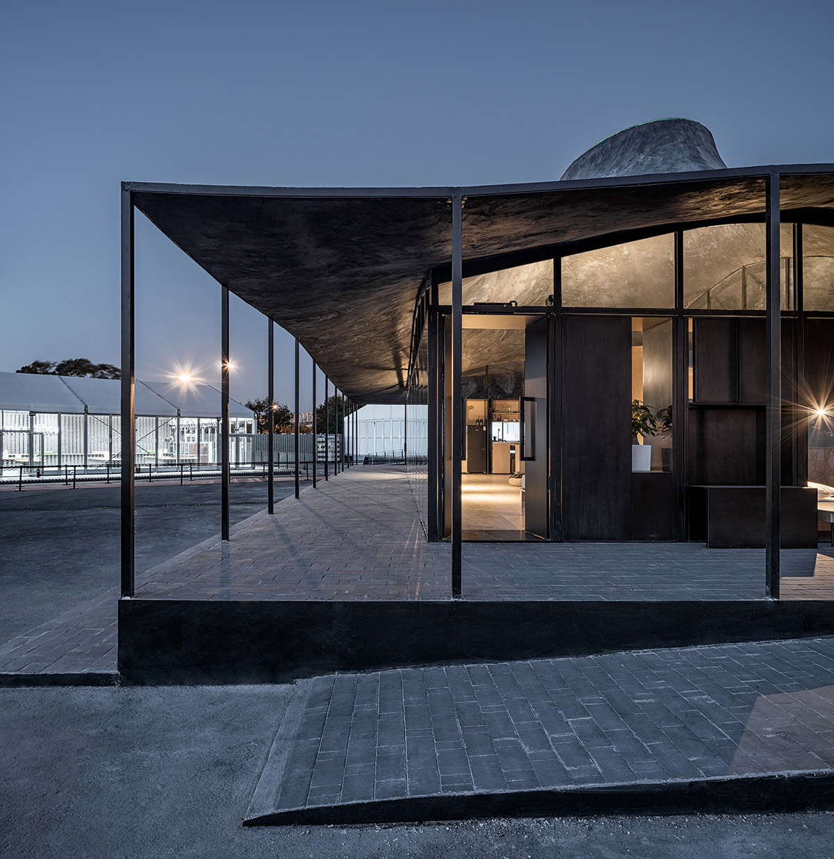 《亼屮囗》设计-56