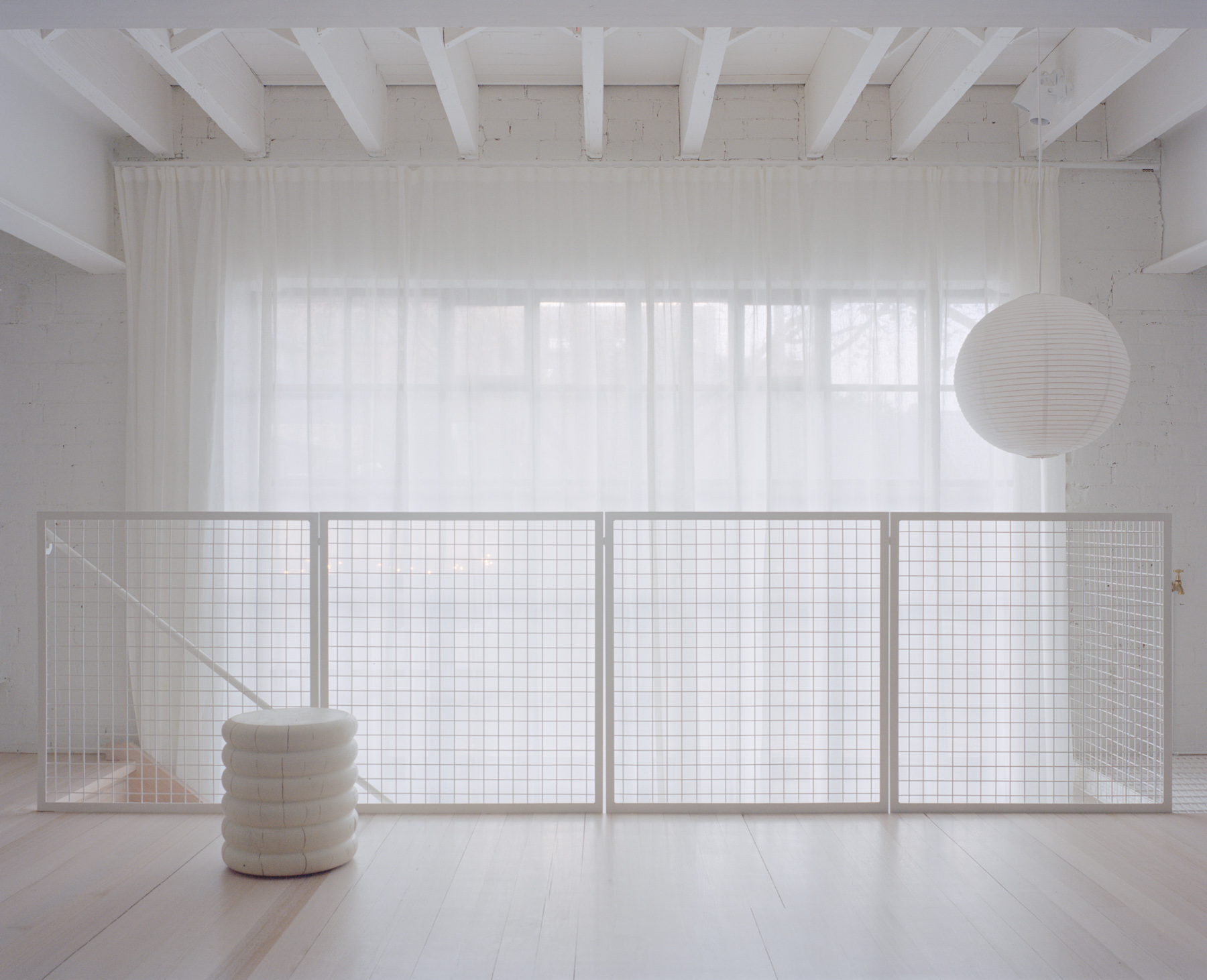 墨尔本 Kerr 街公寓 | 工业风与现代家庭生活的完美融合-8