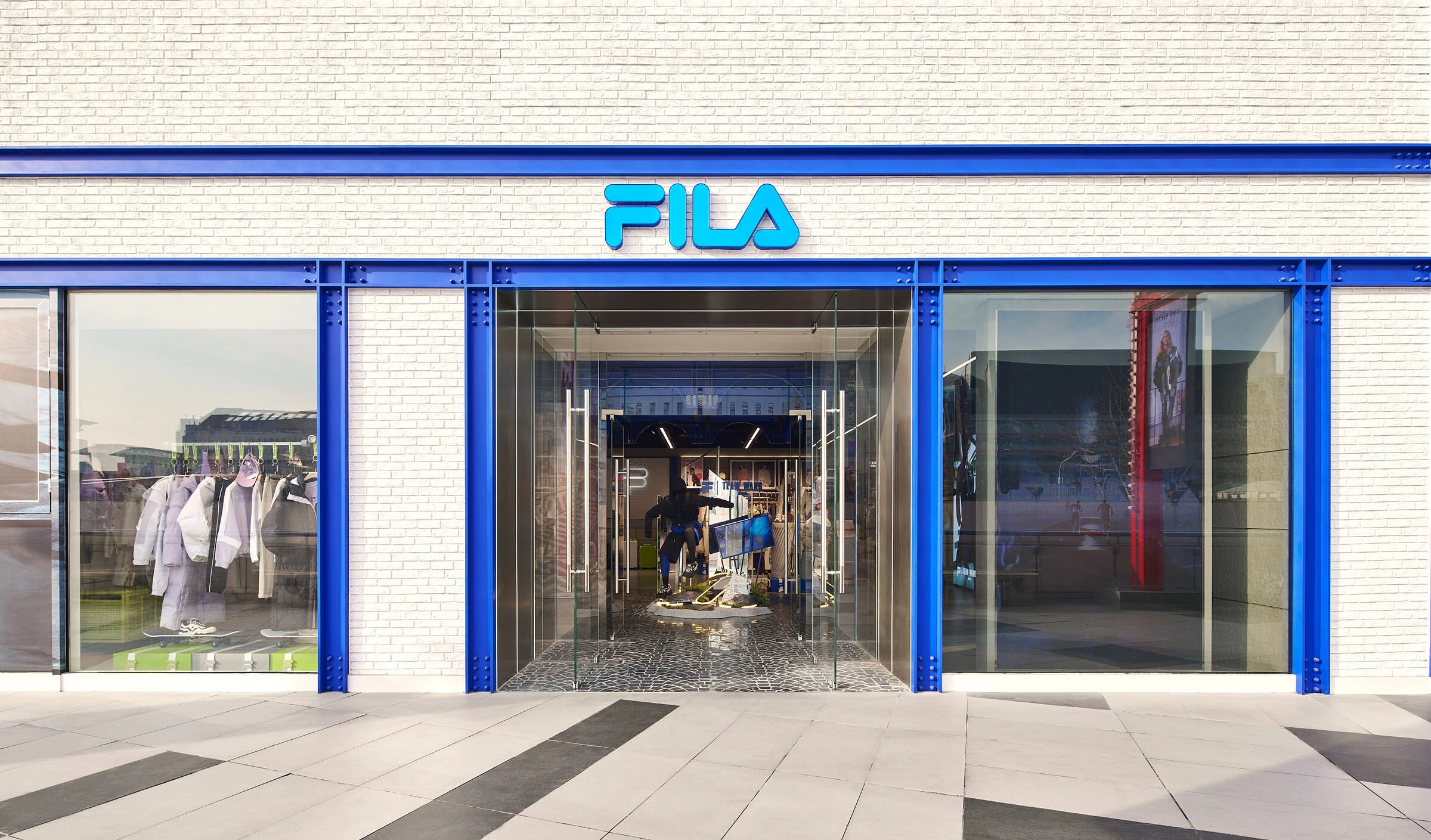 Peet's Coffee Donghu Road | Seth Powers Photography | Archello-7