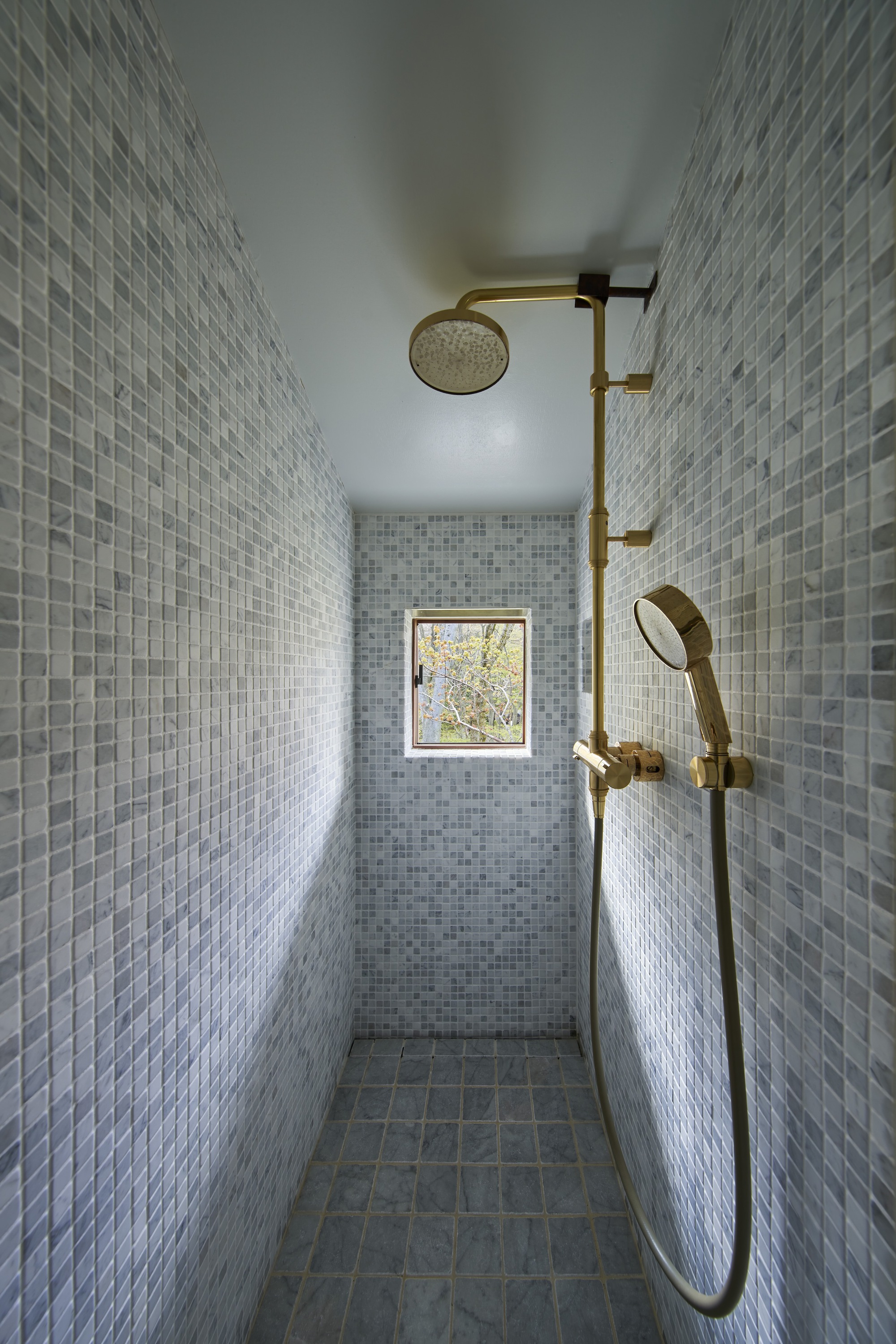 火山上的树屋丨日本丨Hiroshi Nakamura & NAP-31