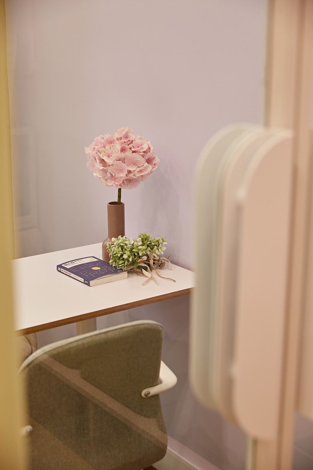 宁静温馨的 12 平米冥想中心设计-17