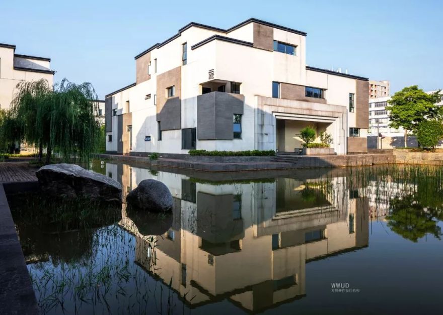 心流儿童之家 | 素色蒙特梭利学习空间-23