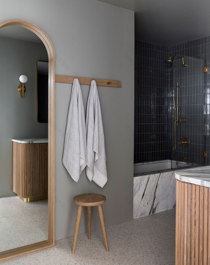 波特兰 90 年老建筑翻新现代顶层公寓-13