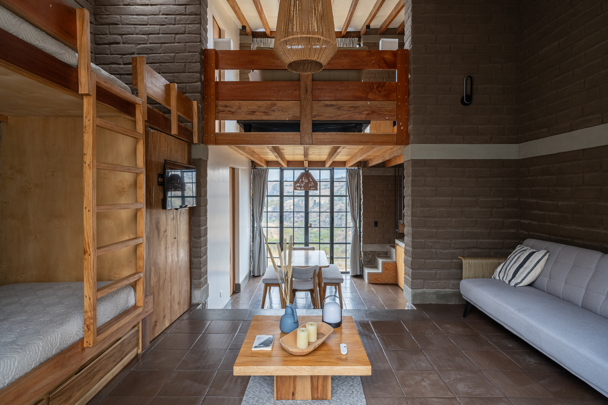 丨厄瓜多尔丨C,ELC-57