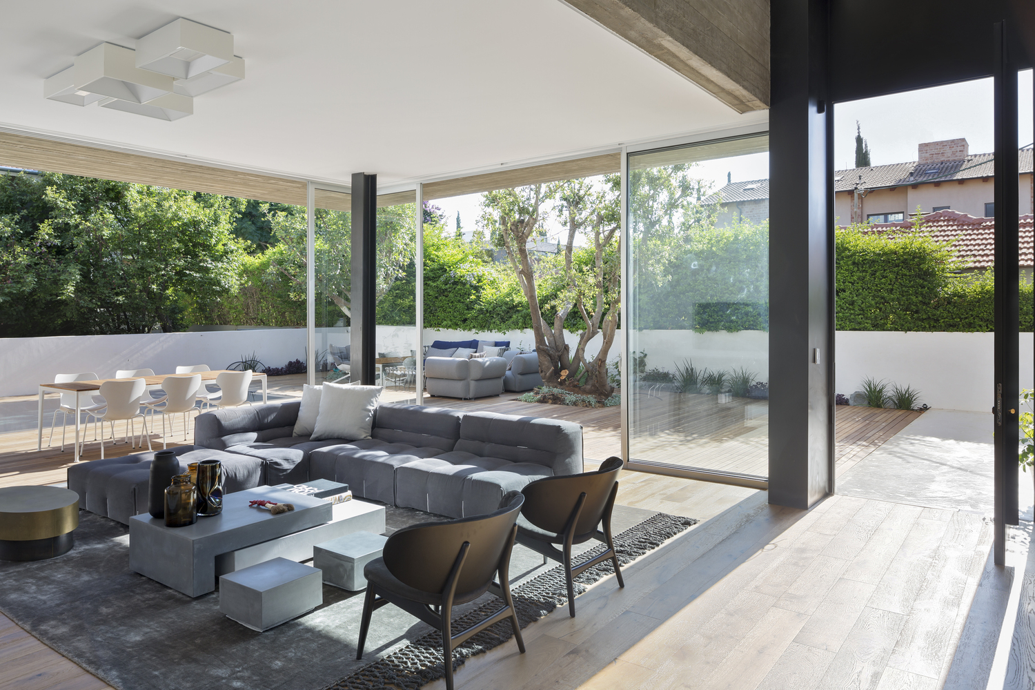 以色列水畔石山现代别墅-41