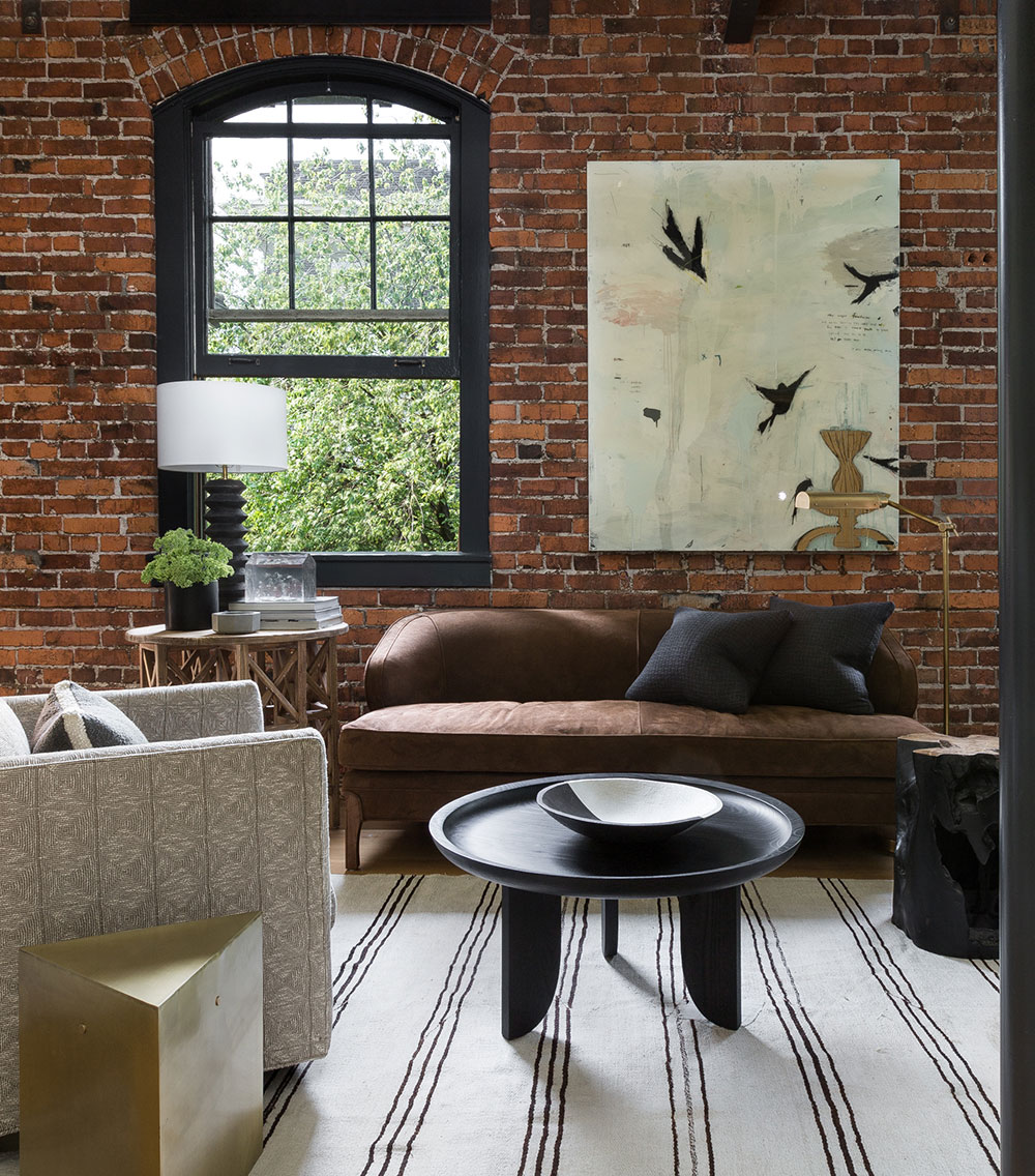 华盛顿西雅图前消防站打造的时尚单身公寓-8