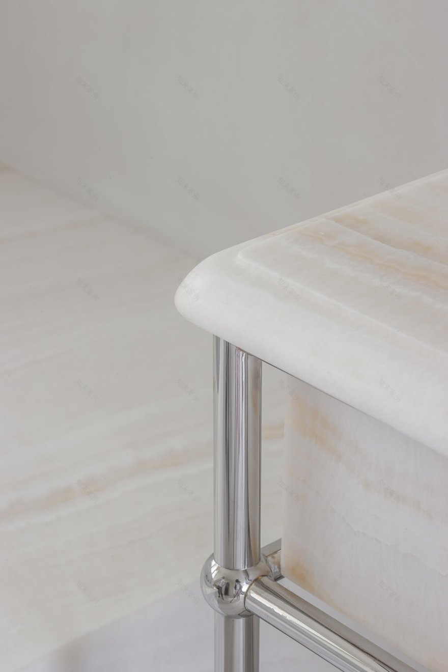 平衡内饰丨保加利亚鲁塞丨Nathalie Deboel-23