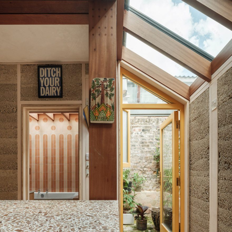 Don't Move, Improve! unveils London's best house renovations of 2024-49