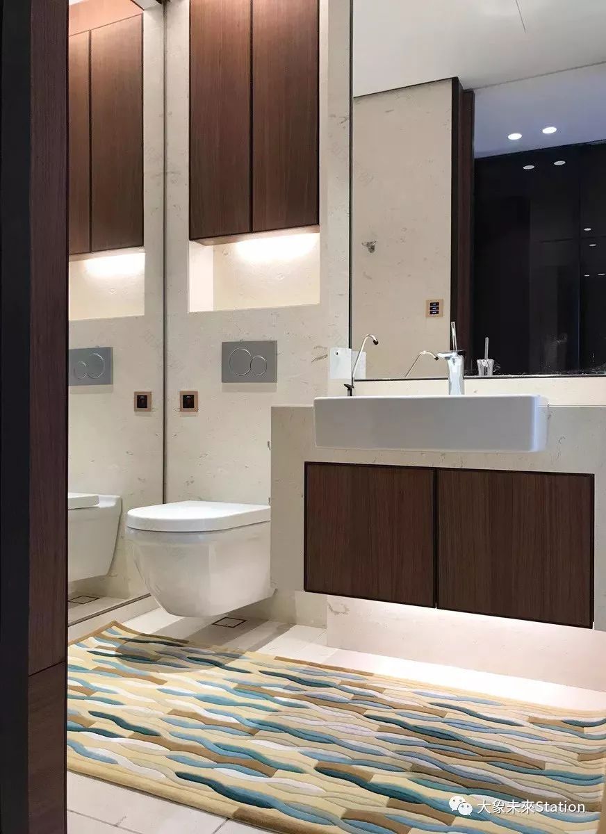 珠江畔的天誉半岛杨宅,融入 270 度江景的现代设计-95