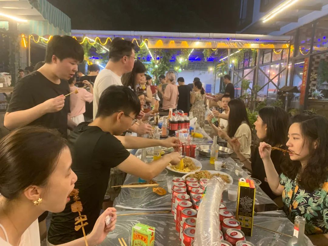 “欢乐的团建活动——深圳西涌海边之旅”-67