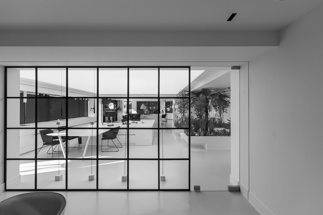 金比例集体建筑 · 灯光展示空间-54