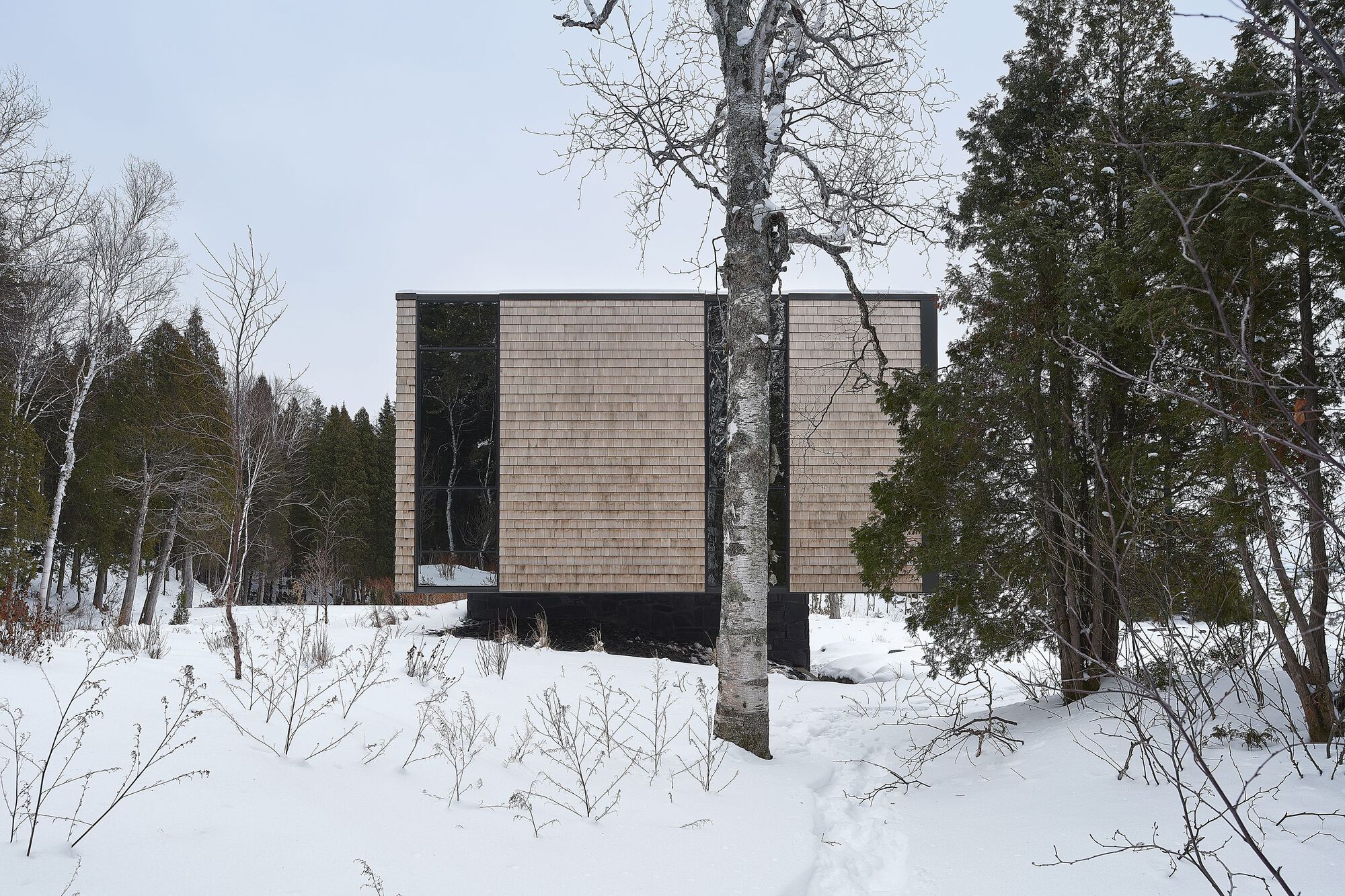 阿尔玛 24 号之家丨加拿大魁北克-17