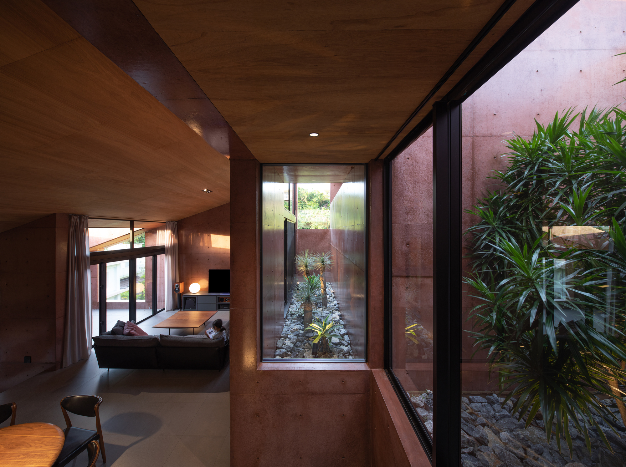 宜野湾的房子丨日本冲绳丨Matsuyama Architect and Associates-31