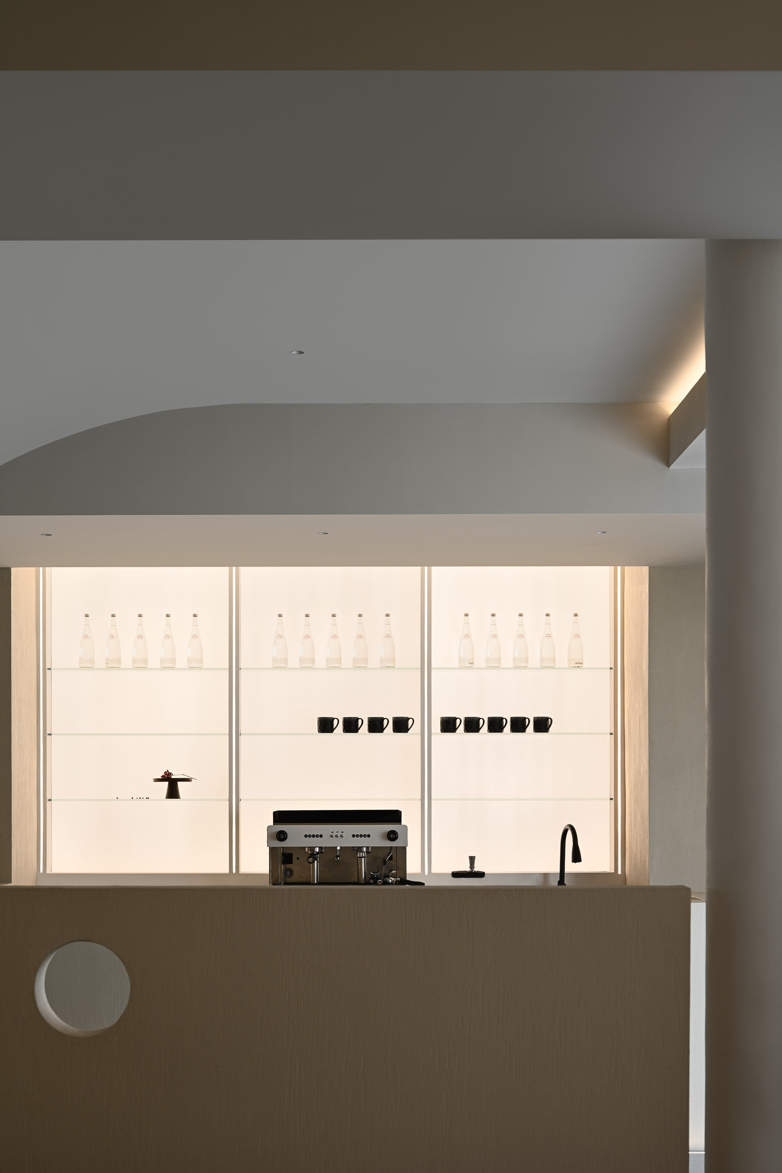 渔船回港 · 千山境丨CHAO-8