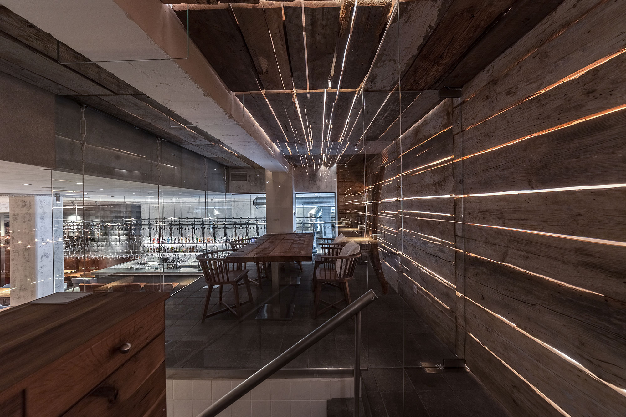 乌克兰基辅“圣鸡”餐厅-21