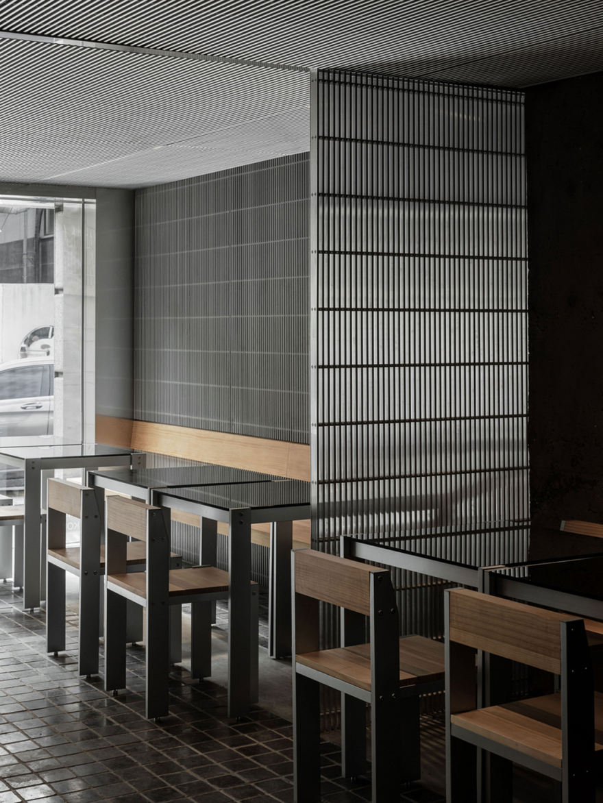 工业风餐厅空间设计PCMC,韩国,首尔 | Designed by oftn studio - 主题餐厅 - 餐厅LOGO-VI空间设计-全球餐饮研究所-5