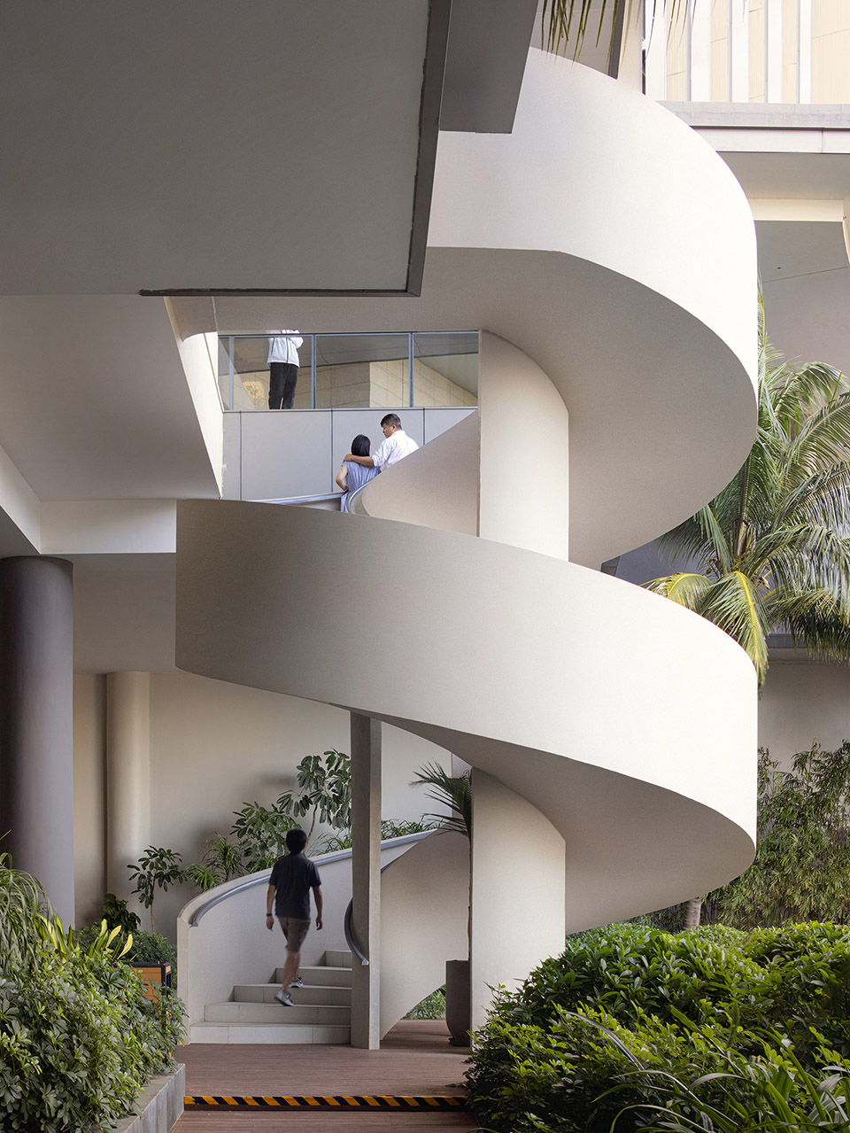 35岁以下创意人：林倩怡 + 杨东子-200