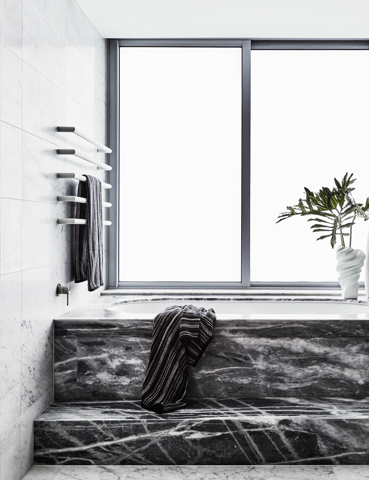 BOARDWALK HOME - Brendan Wong Design - Sydney Interior Designers-9