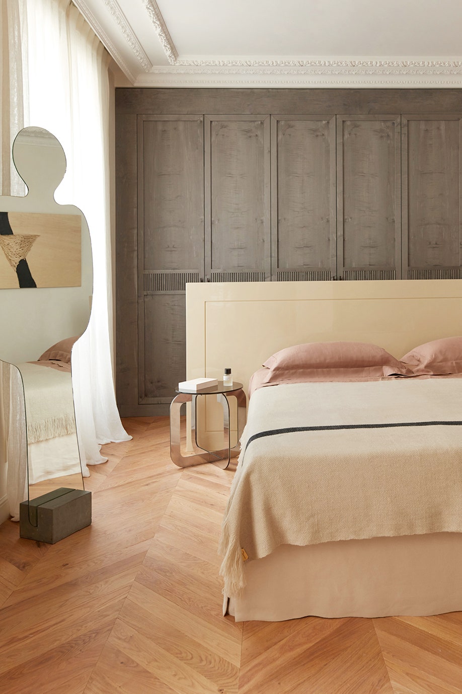 巴黎博物馆旁优雅公寓的混搭设计-11